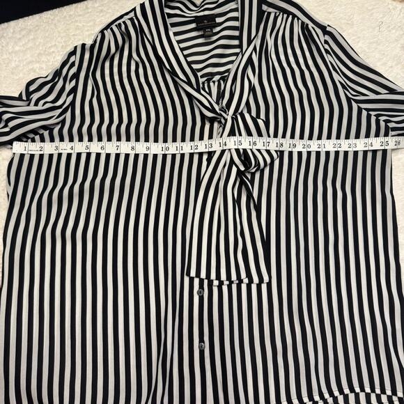 Worthington Women’s Black & White Striped Bow Tie Front Blouse Size XXL - Picture 8 of 9